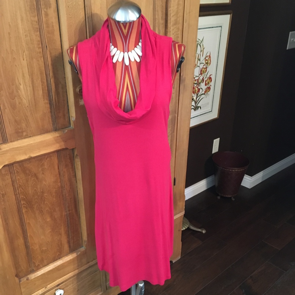 Bright pink , 100% cotton dress. Awesome color